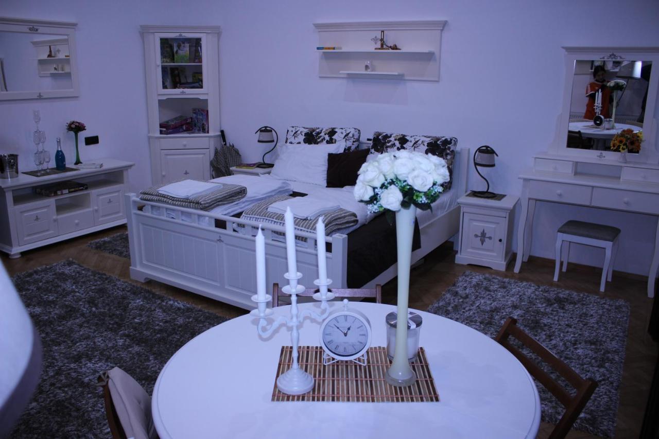 Ella Apartment Timisoara No11 Eksteriør bilde