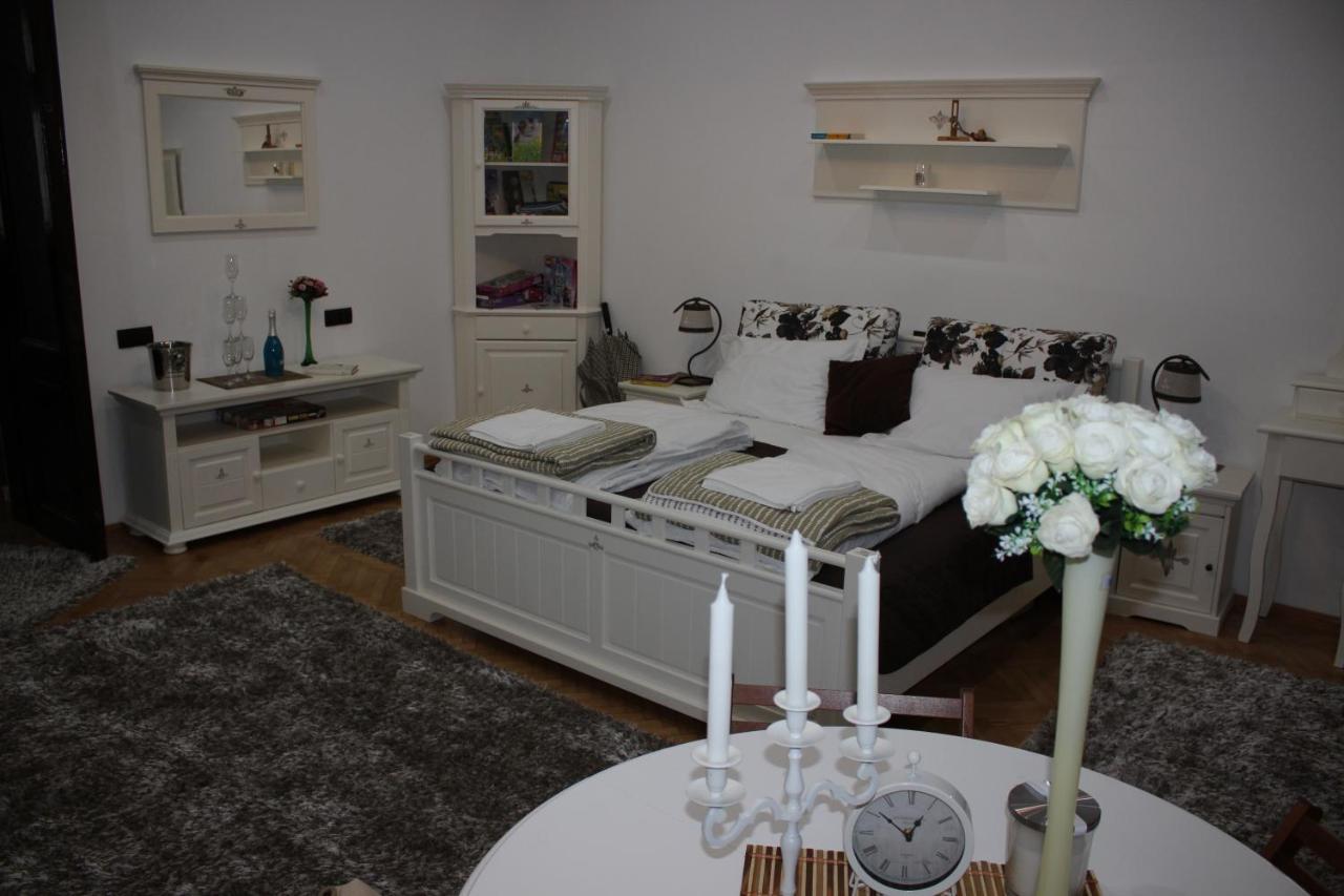 Ella Apartment Timisoara No11 Eksteriør bilde